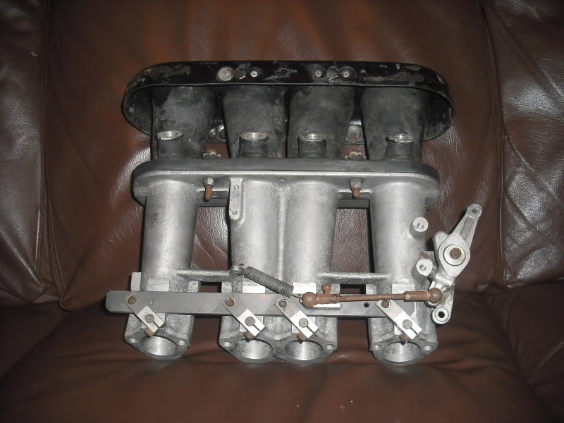 Illustration for article titled ITBs And Engine Porn Mega-Gallery